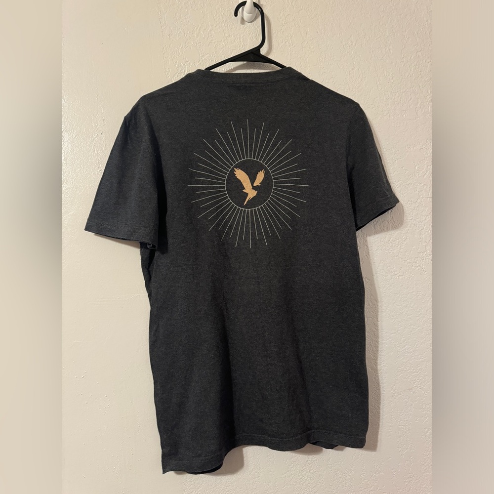 American Eagle Medium Super Soft Tee - Picture 4 of 4